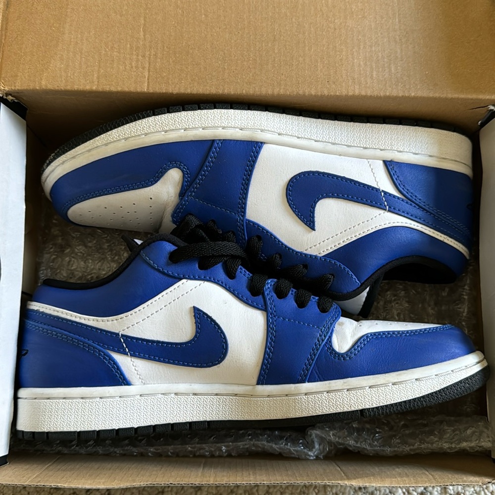 Air Jordan 1 Low